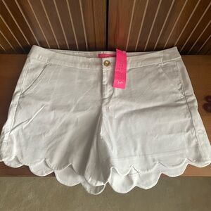 Lilly Pulitzer White Scalloped Women's Shorts